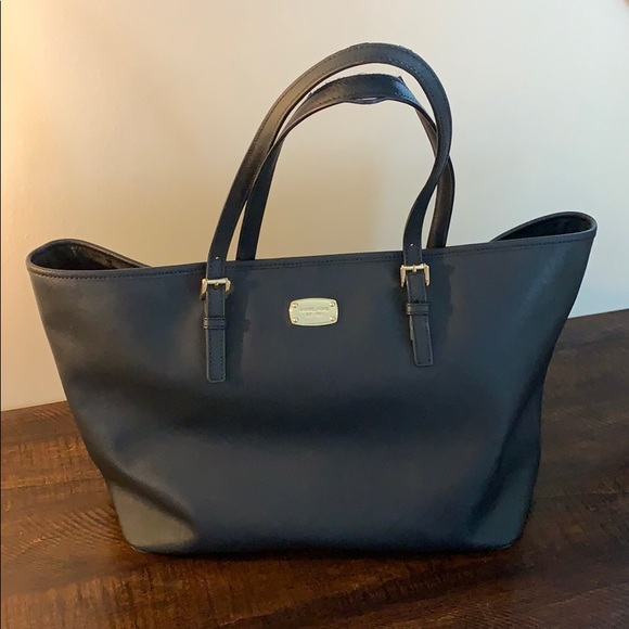 Michael Kors Jet Set Travel Multi Function Tote - Picture 1 of 5